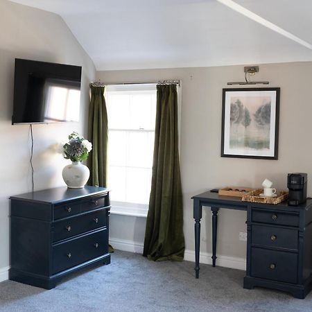 The Raven Hotel At Much Wenlock By Purestay 외부 사진