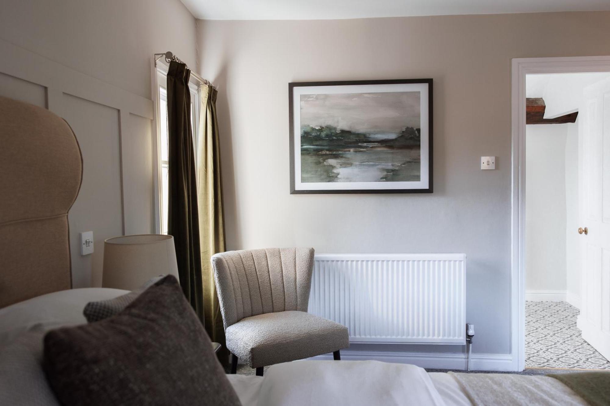 The Raven Hotel At Much Wenlock By Purestay 외부 사진
