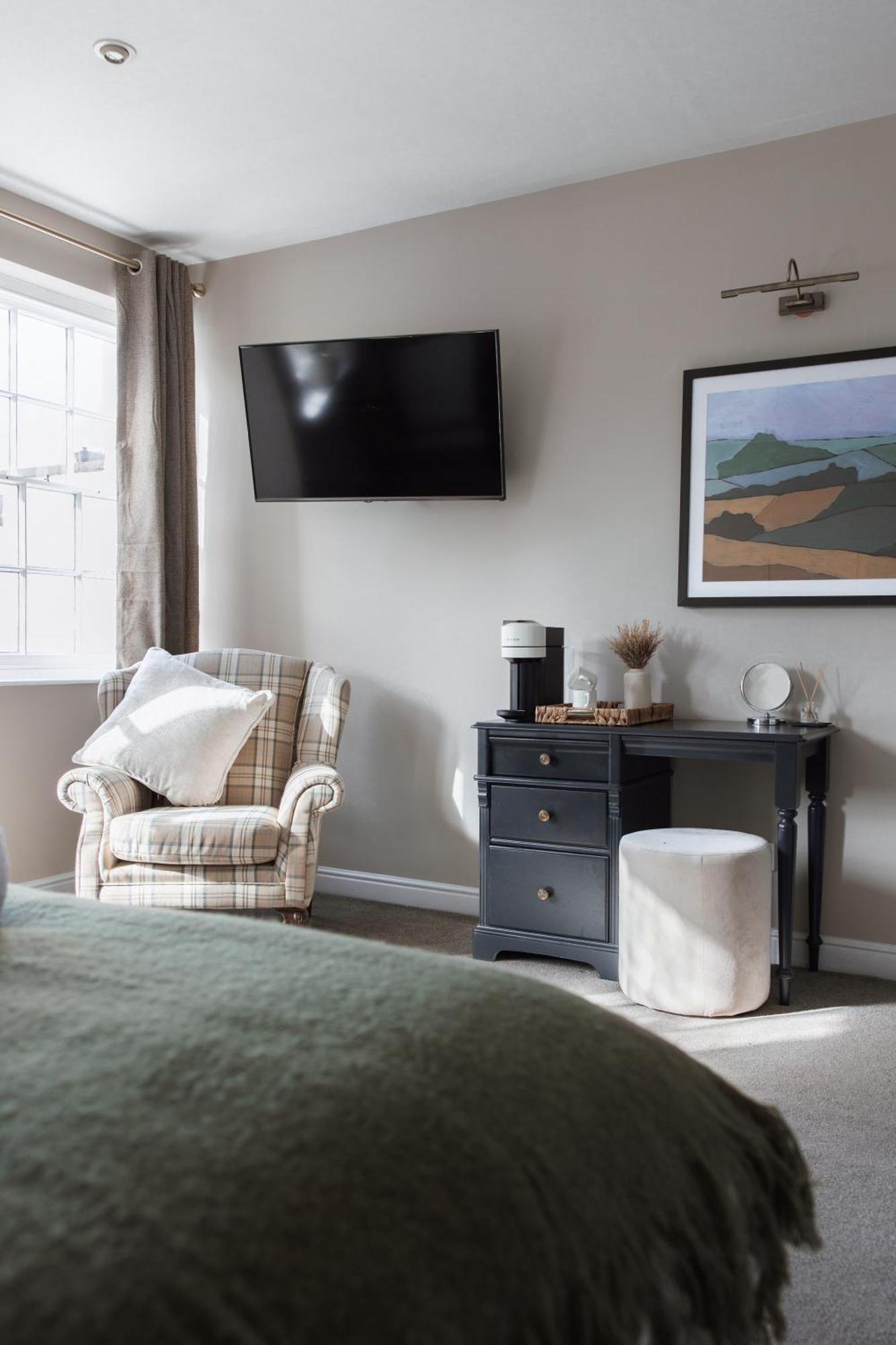 The Raven Hotel At Much Wenlock By Purestay 외부 사진
