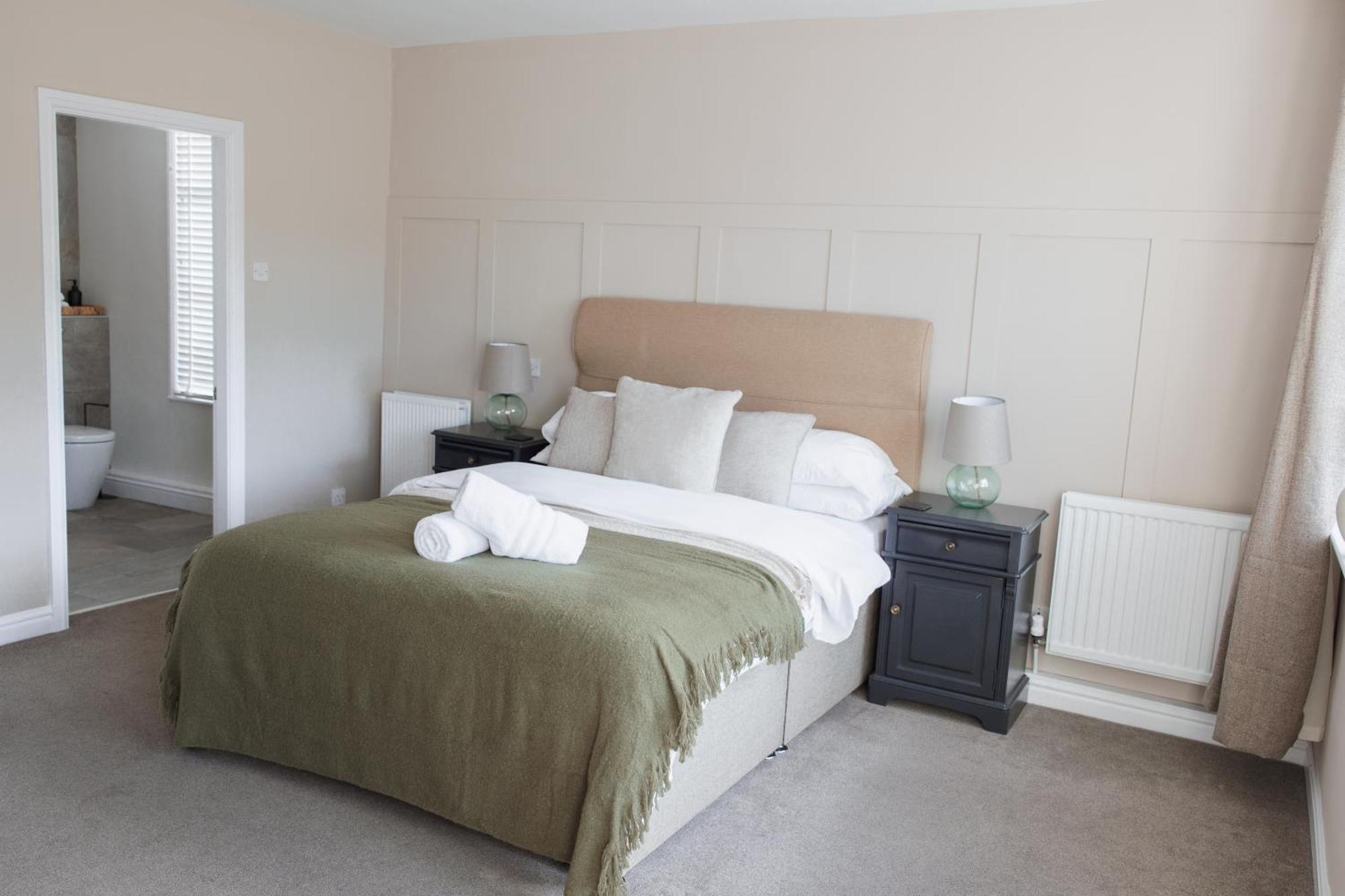 The Raven Hotel At Much Wenlock By Purestay 외부 사진