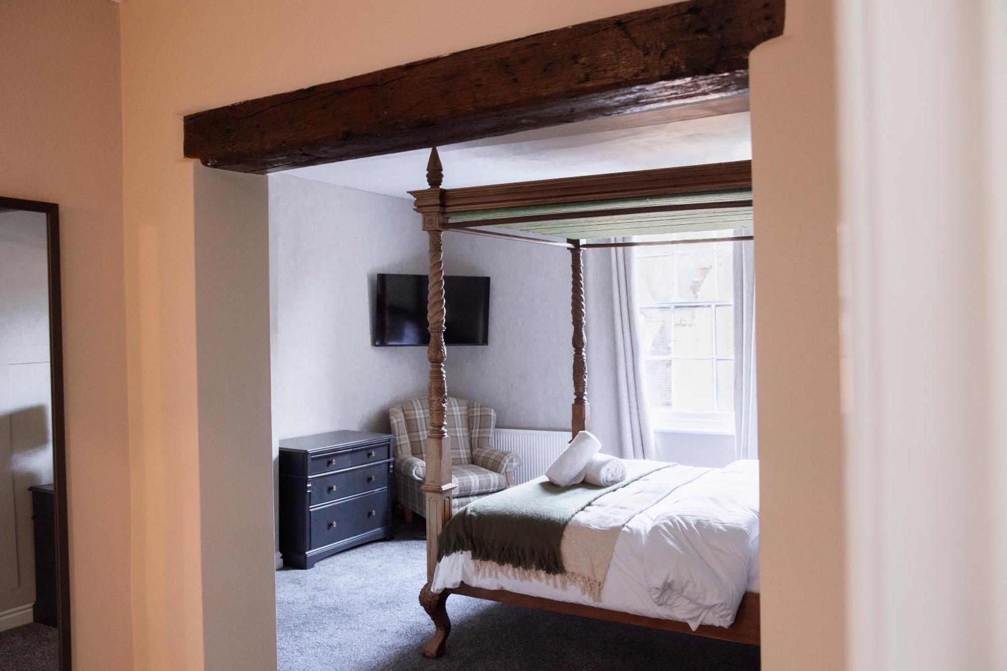 The Raven Hotel At Much Wenlock By Purestay 외부 사진