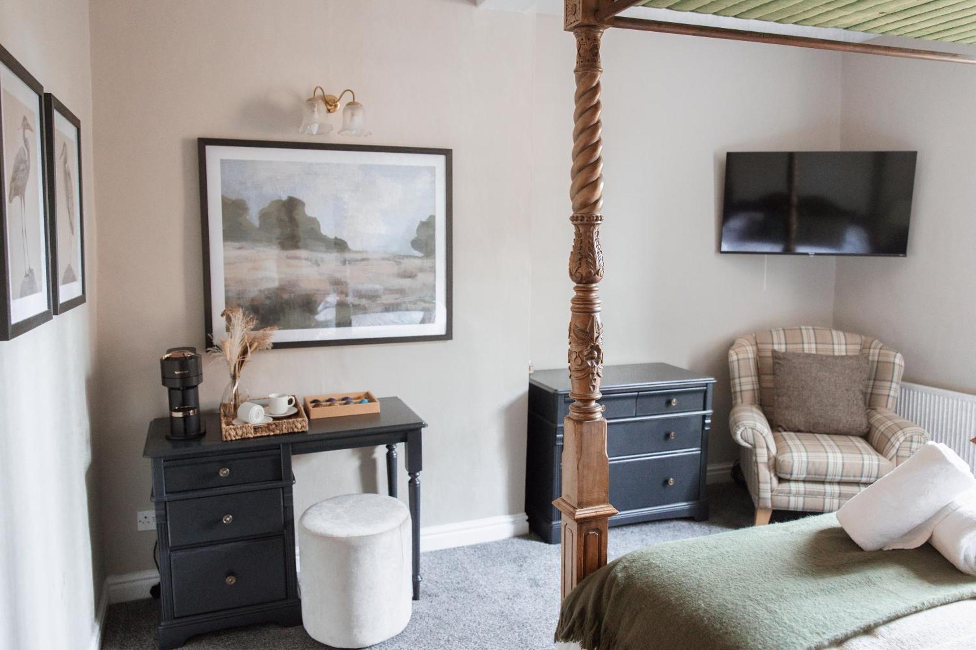The Raven Hotel At Much Wenlock By Purestay 외부 사진